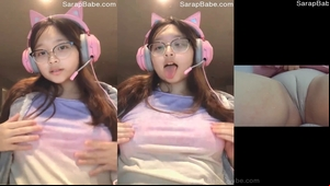 Gamer girlfriend nudes